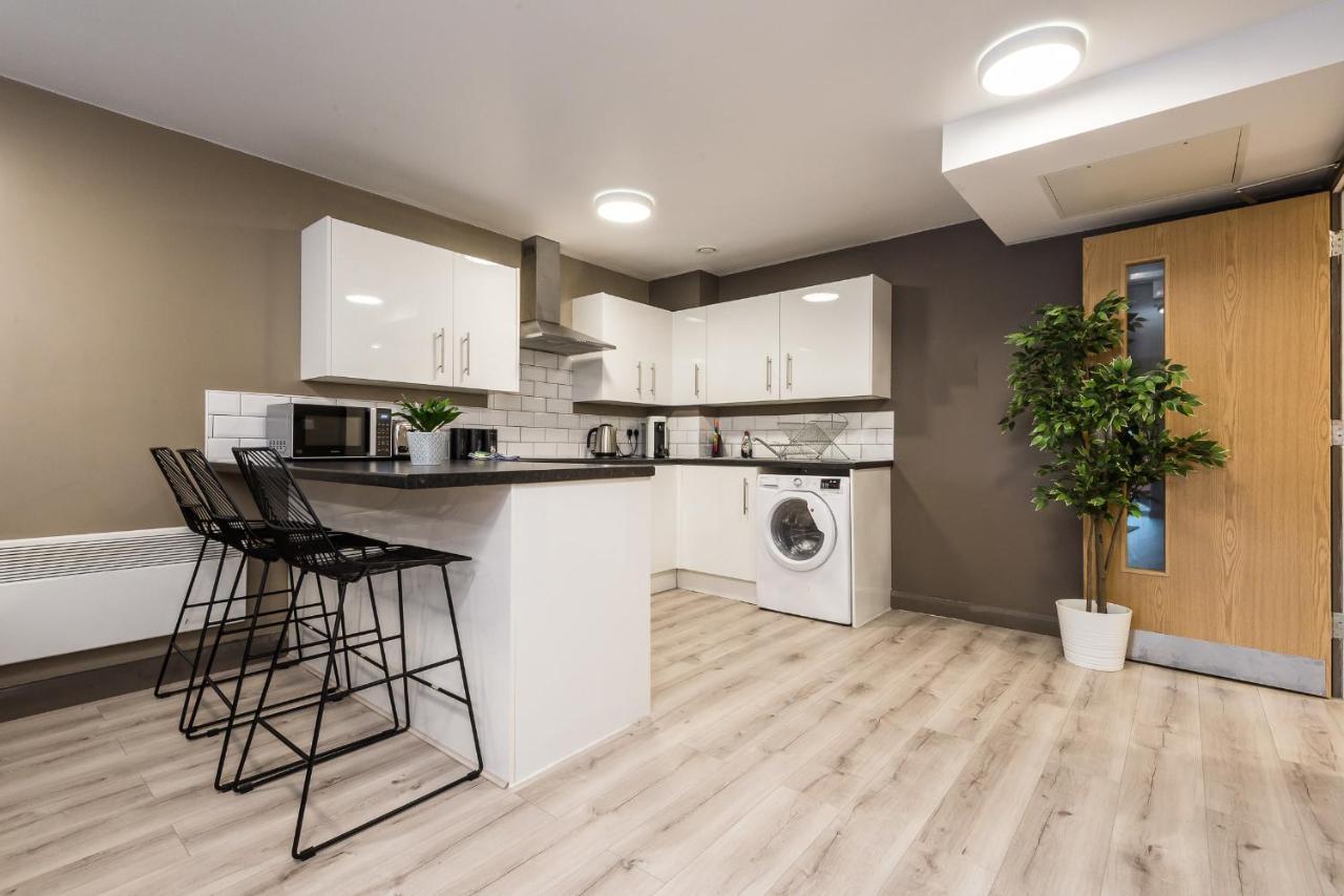 Host Apartments - Spacious 3 Bed Apartment With 3 Ensuites Λίβερπουλ Εξωτερικό φωτογραφία